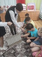 Александровогайские школьники провели экологическую акцию