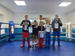 Юные кикбоксеры из Александрово Гая получили первые  спортивные разряды