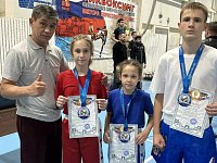 Новые победы александровогайских кикбоксеров