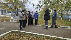 Александровогайские школьники провели экологическую акцию