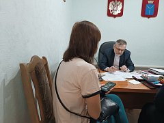 Глава Алгайского района провёл приём для семей участников СВО