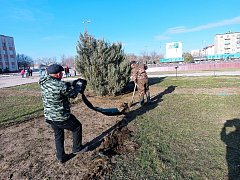 Александровогайцы провели первый общерайонный субботник