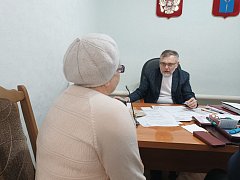 Глава Алгайского района провёл приём для семей участников СВО