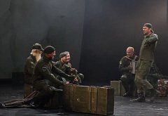 В Александров-Гае  состоялся показ спектакля «Жизнь за други своя»
