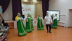 В Александровом Гае продолжается реализация проекта «Уголок России — отчий дом»