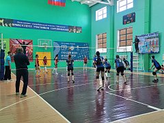 Александрово-Гайский рождественский волейбольный турнир завершился победой гостей