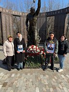 Имена алгайских героев увековечили на мемориале Парка Победы