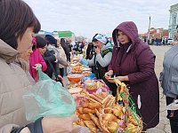 Александровогайцы отпраздновали приход весны