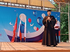 Александровогайцы отмечают День России