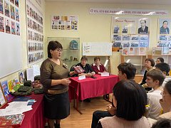 В Александровогайском лицее состоялась встреча с ветеранами педагогического труда