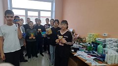 В Александрово-Гайском районе объявлена акция «Новый год на фронт»